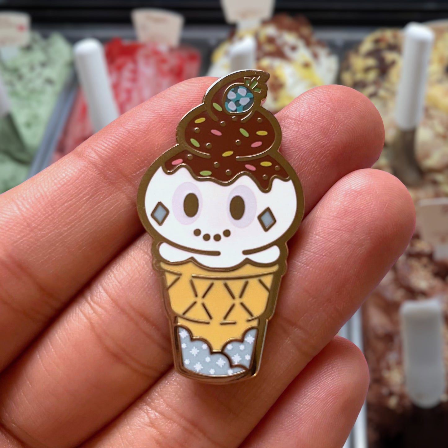 dipped vanillite cone | pin